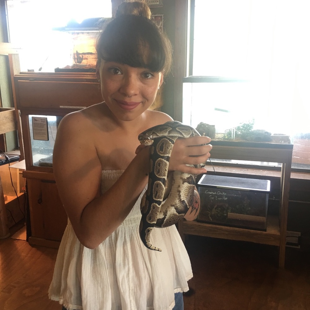 Meet your Posher, Vanessa